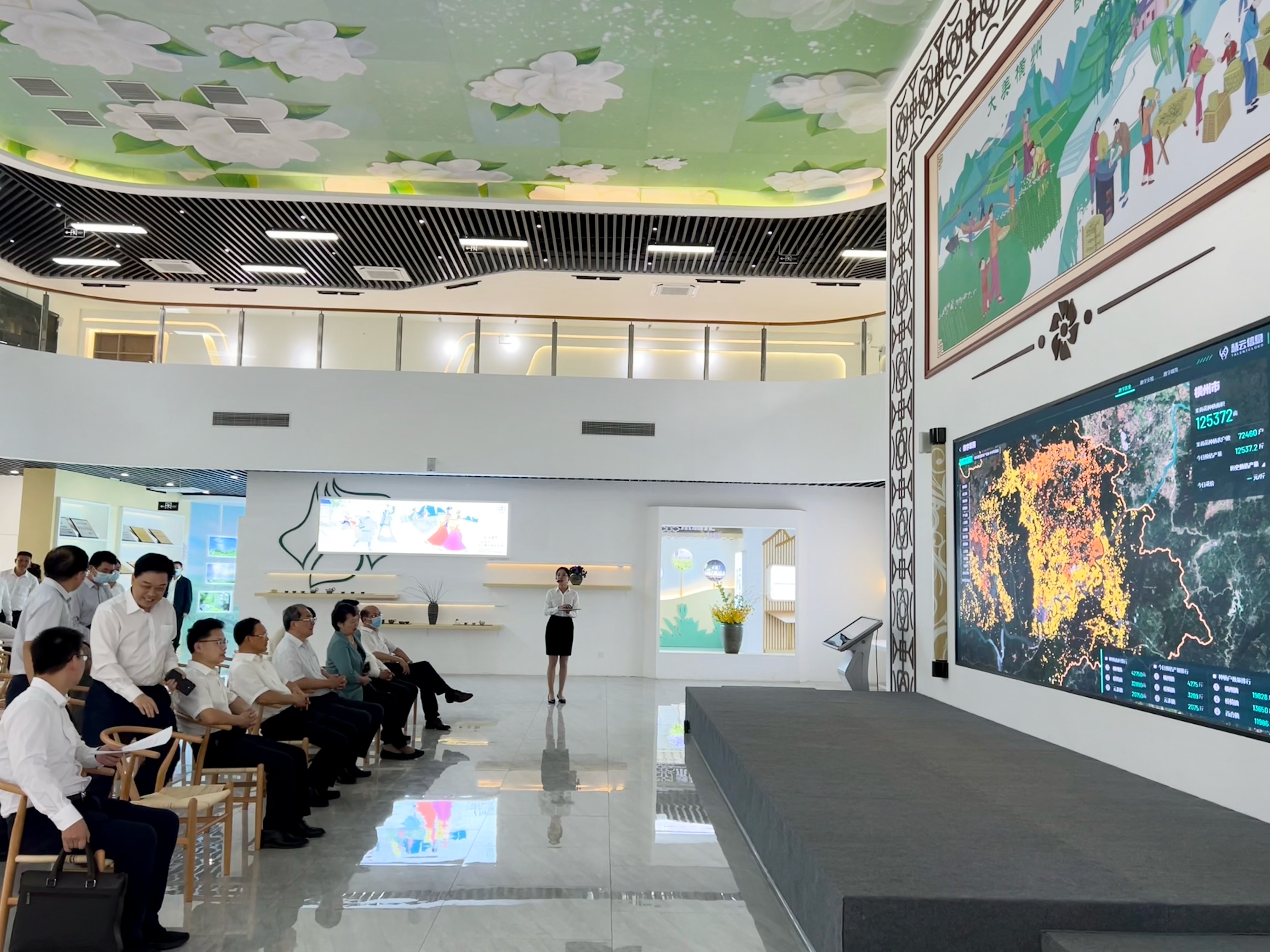 2022年橫州參觀1.jpg
